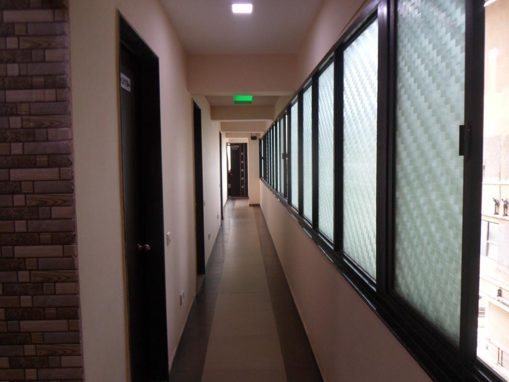Hotel Rajdeep Inn Ahmedabad Ngoại thất bức ảnh