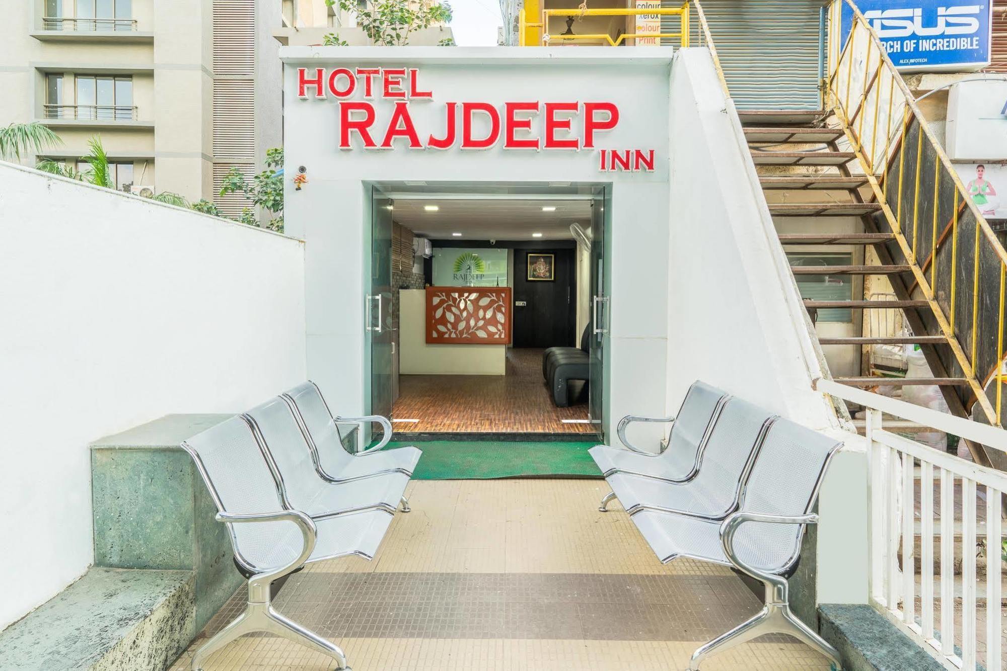 Hotel Rajdeep Inn Ahmedabad Ngoại thất bức ảnh